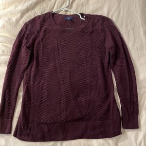 Gap sweater